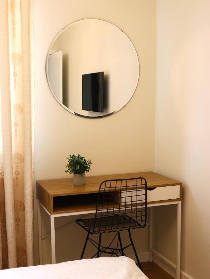 Mina City Center Apartment Amzei Bukarest Exteriör bild