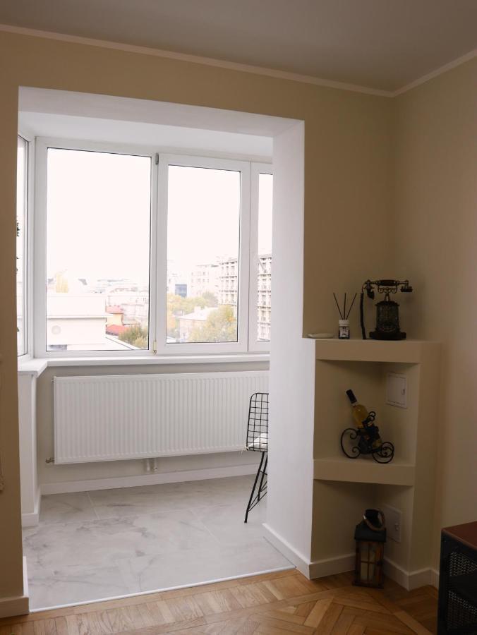 Mina City Center Apartment Amzei Bukarest Exteriör bild